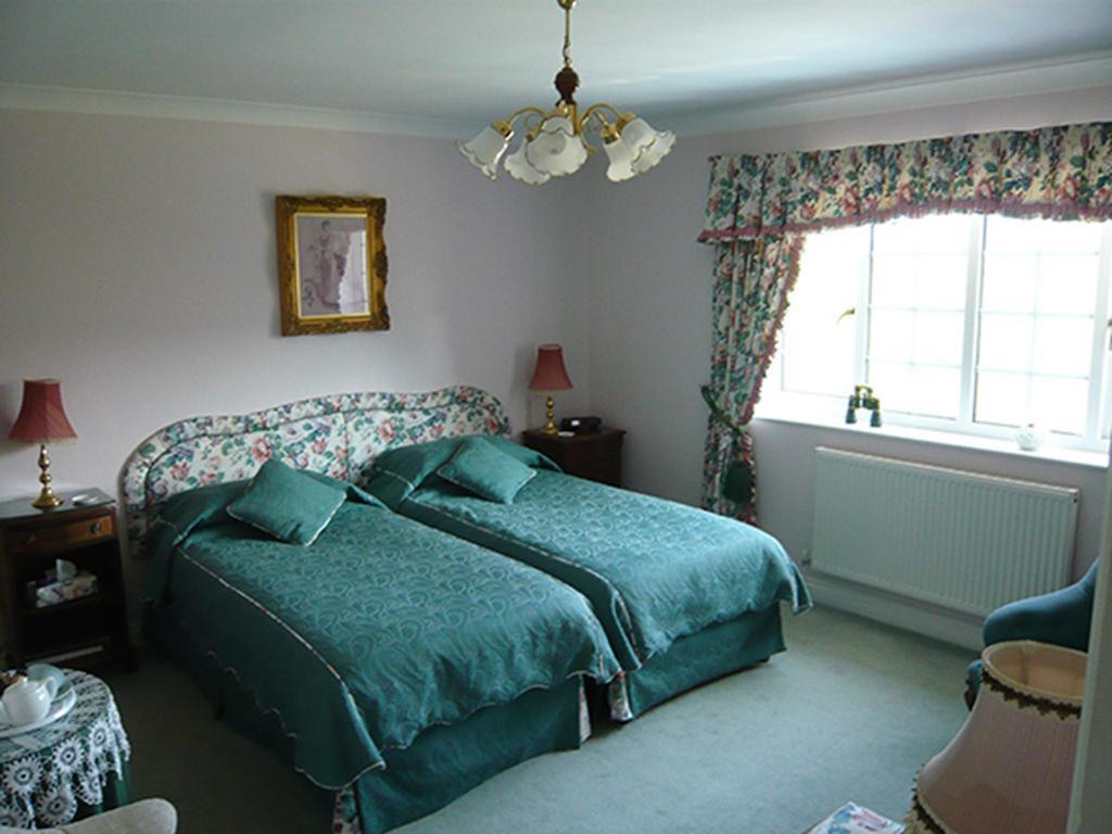 Pilleth Oaks Bed and Breakfast Knighton  Kamer foto